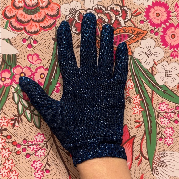 Vintage Sparkly Bold Blue Nylon and Fownes Blue Short Gloves - Picture 1 of 16